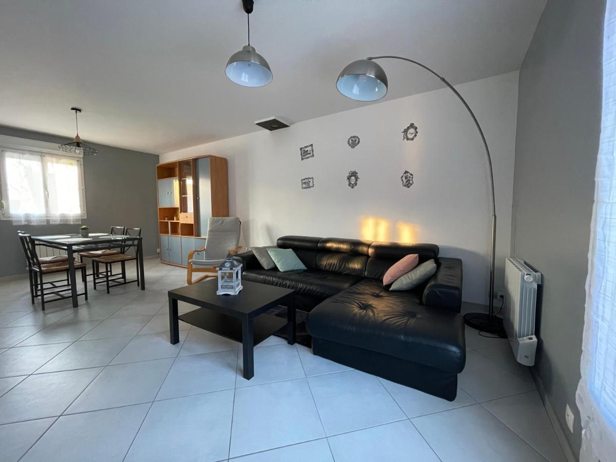 Gite A La Campagne Mais Proche De Tout Villa Moringhem Exterior foto
